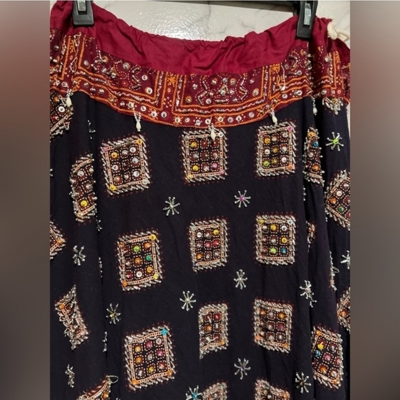 Embellished Circle Skirt Size M/L - Picture 2 of 6